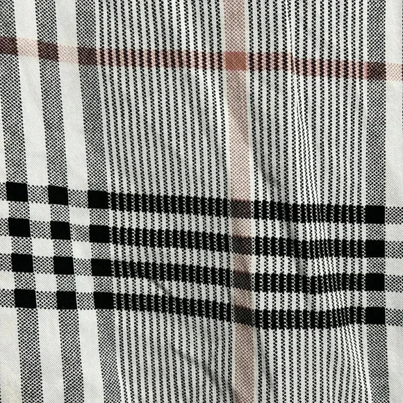 Torrid: BLACK & PEACH PLAID TWILL PEASANT BLOUSE 4X - Picture 5 of 9